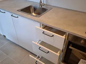 Složene IKEA METOD ladice sa sudoperiom i pipom