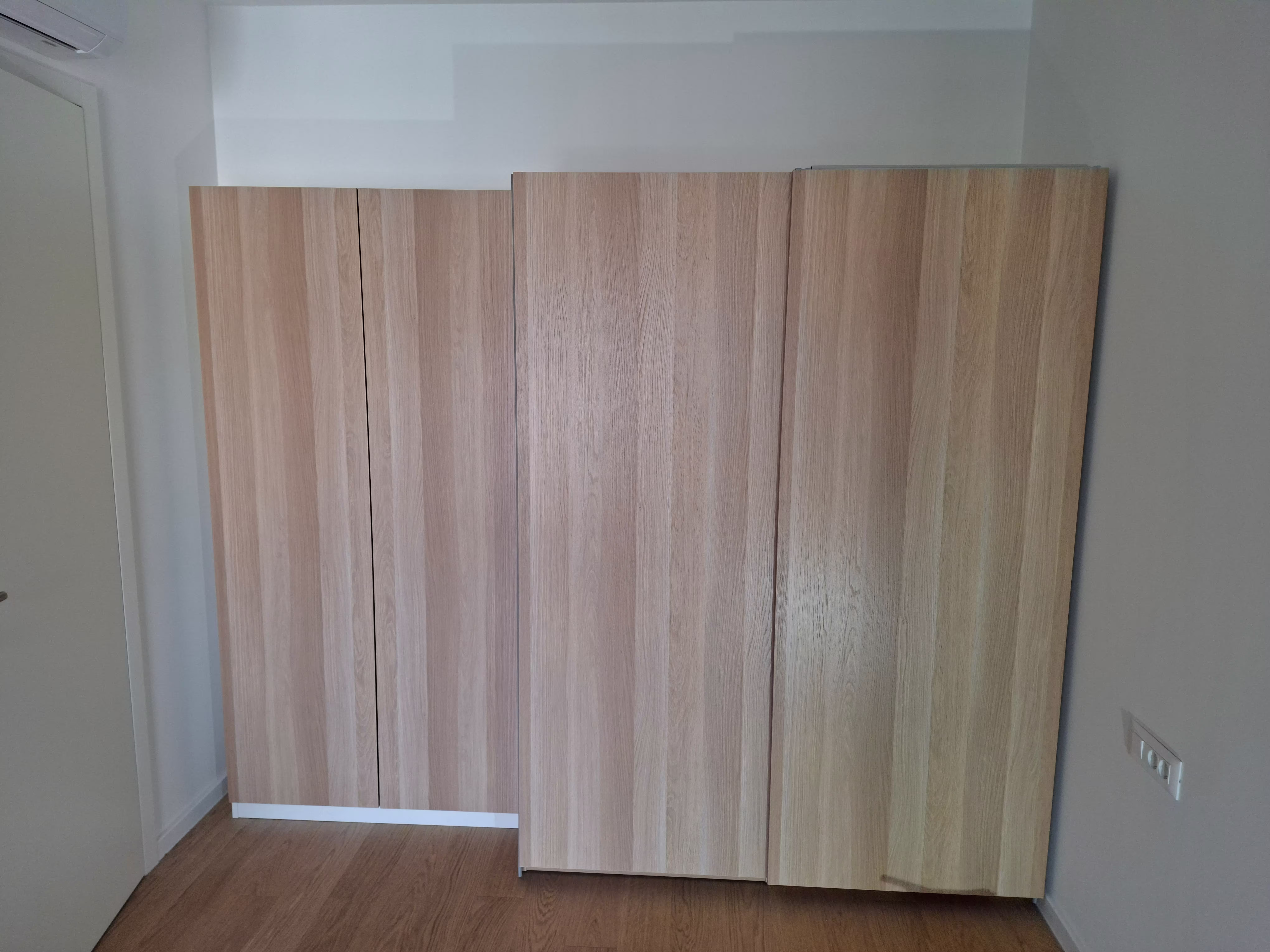 IKEA PAX ormar sa kliznim i običnim vratima