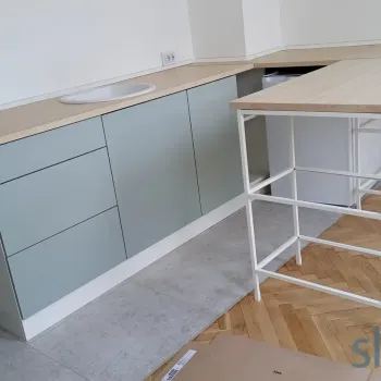 Sastavljena Ikea ENHET kuhinja