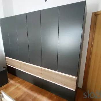 Složen klasični ormar Maxim iz Momaxa